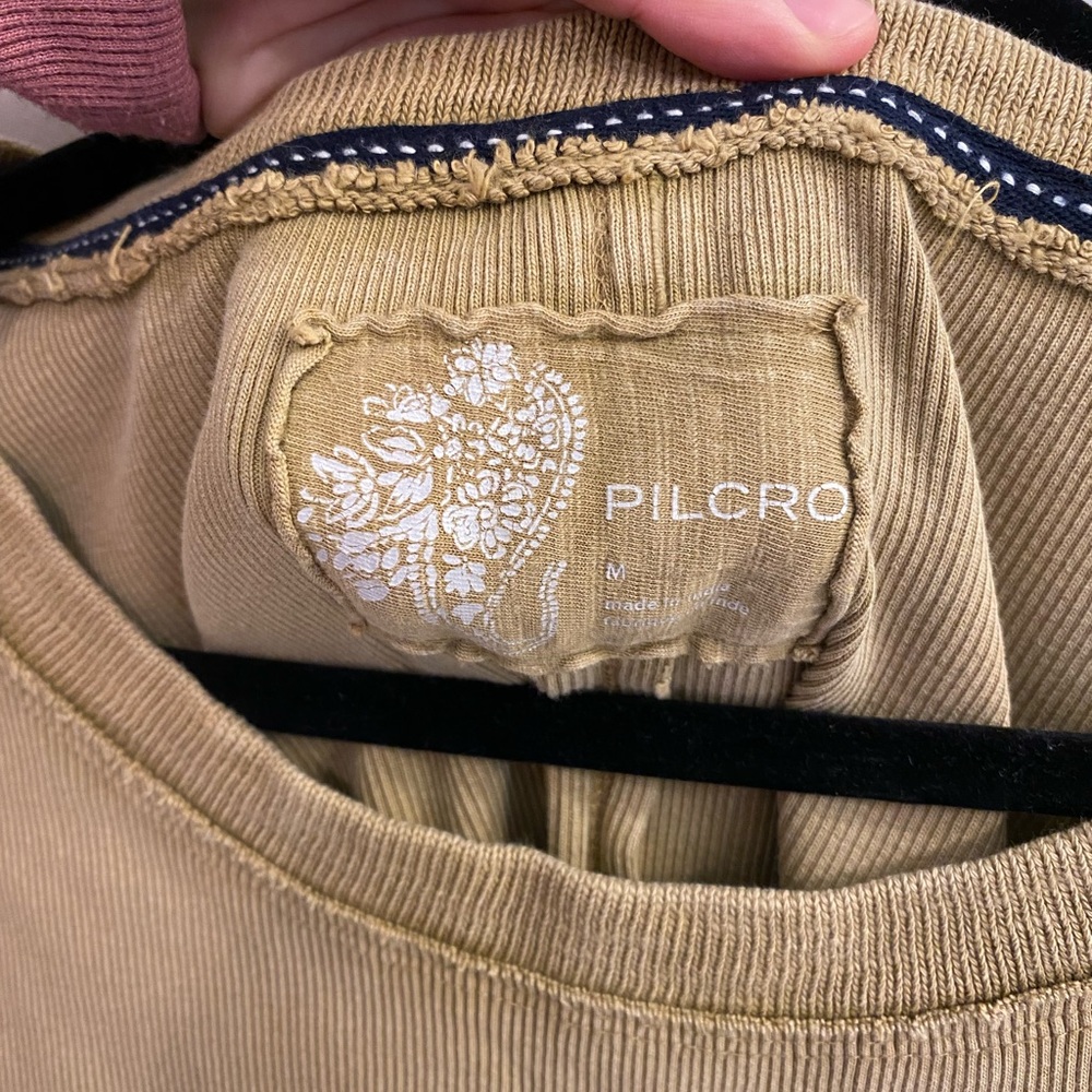 Pilcro Mustard Cropped Boxy Tee - Picture 3 of 10